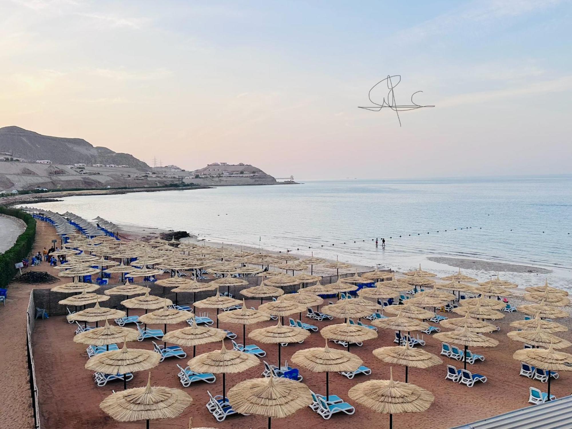 Chalet In Porto Sokhna Beach Resort Айн-Сохна Экстерьер фото